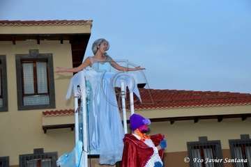 La Cabalgata Real recorre la zona comercial de Los Llanos de Telde (Foto Antonio Alí y Francisco Javier Santana)